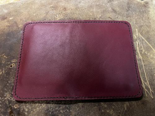 bi-fold portrait leather wallet