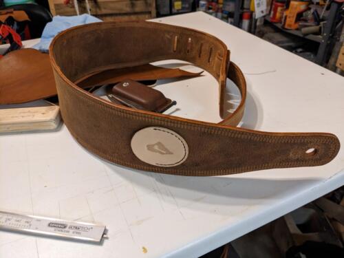 leather guitar strap